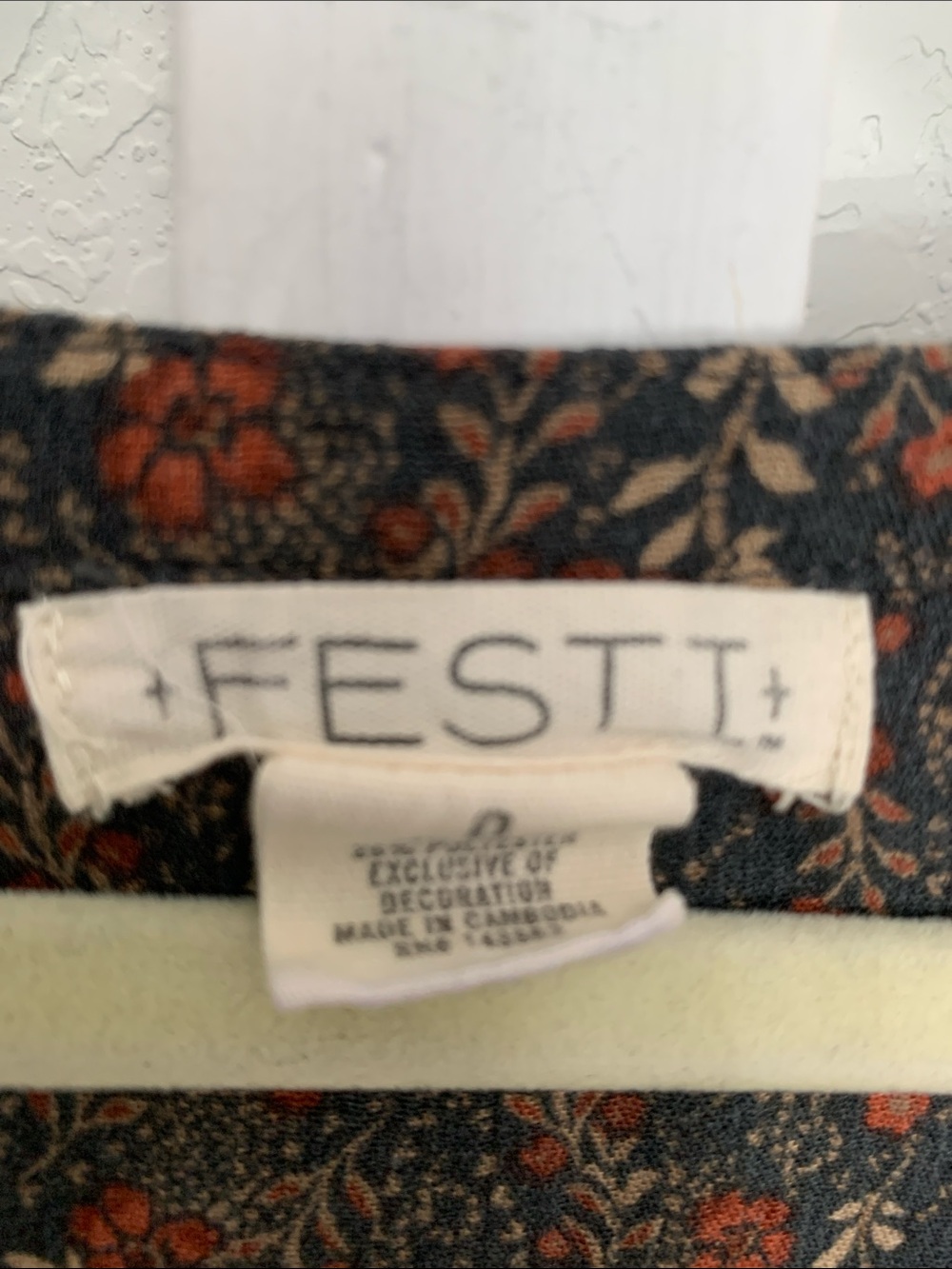 Torrid Festi Dark Floral Bohemian Tunic Top - Picture 2 of 8